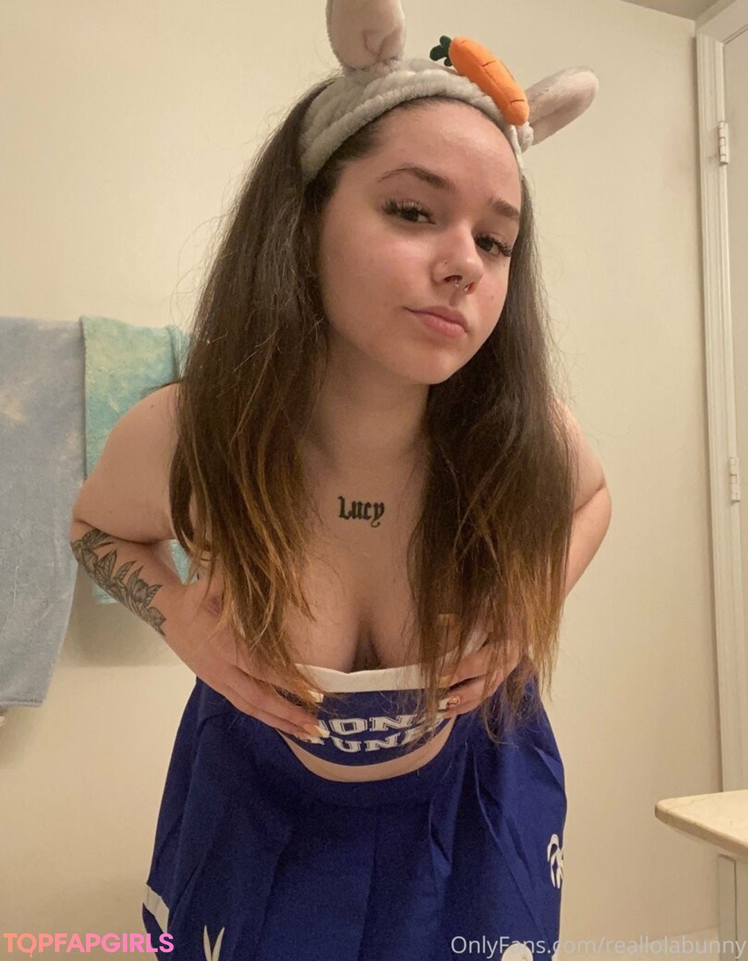 Foto desnuda filtrada de OnlyFans de Foxyuzumaki #44 Foto desnuda filtrada de OnlyFans de Foxyuzumaki #44