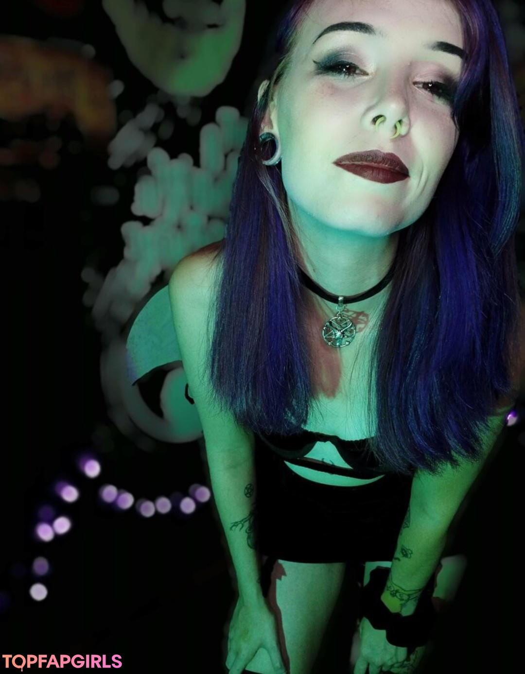 Foto desnuda filtrada de OnlyFans de Modernmorticia #65 Foto desnuda filtrada de OnlyFans de Modernmorticia #65
