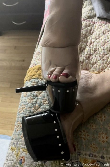 Foto desnuda filtrada de OnlyFans de Bootyhighheels