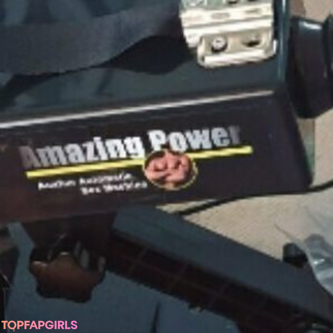 Foto desnuda filtrada de OnlyFans de Pequeydemonio #99 Foto desnuda filtrada de OnlyFans de Pequeydemonio #99