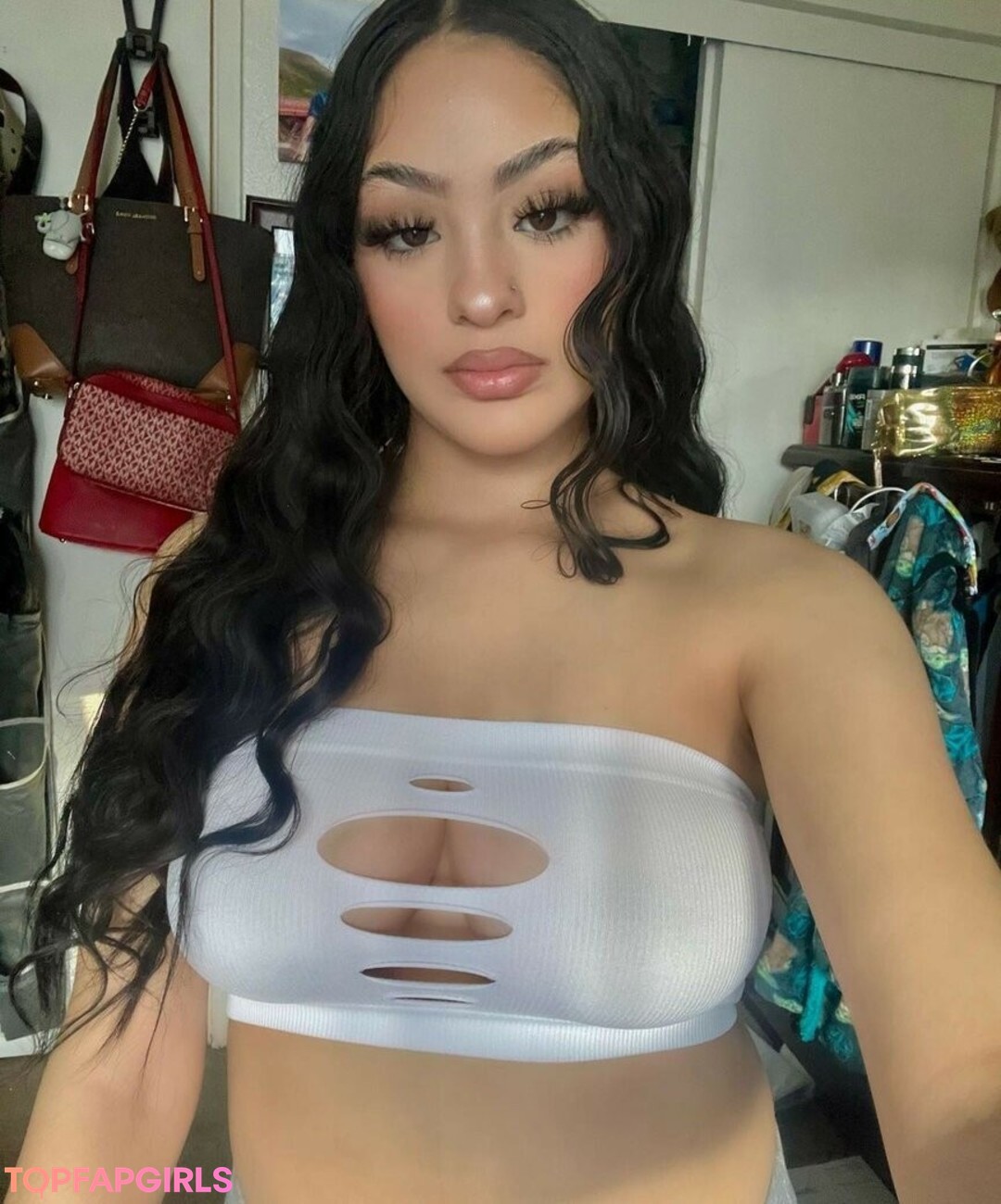 Foto desnuda filtrada de OnlyFans de Katiiebaeb #21 Foto desnuda filtrada de OnlyFans de Katiiebaeb #21