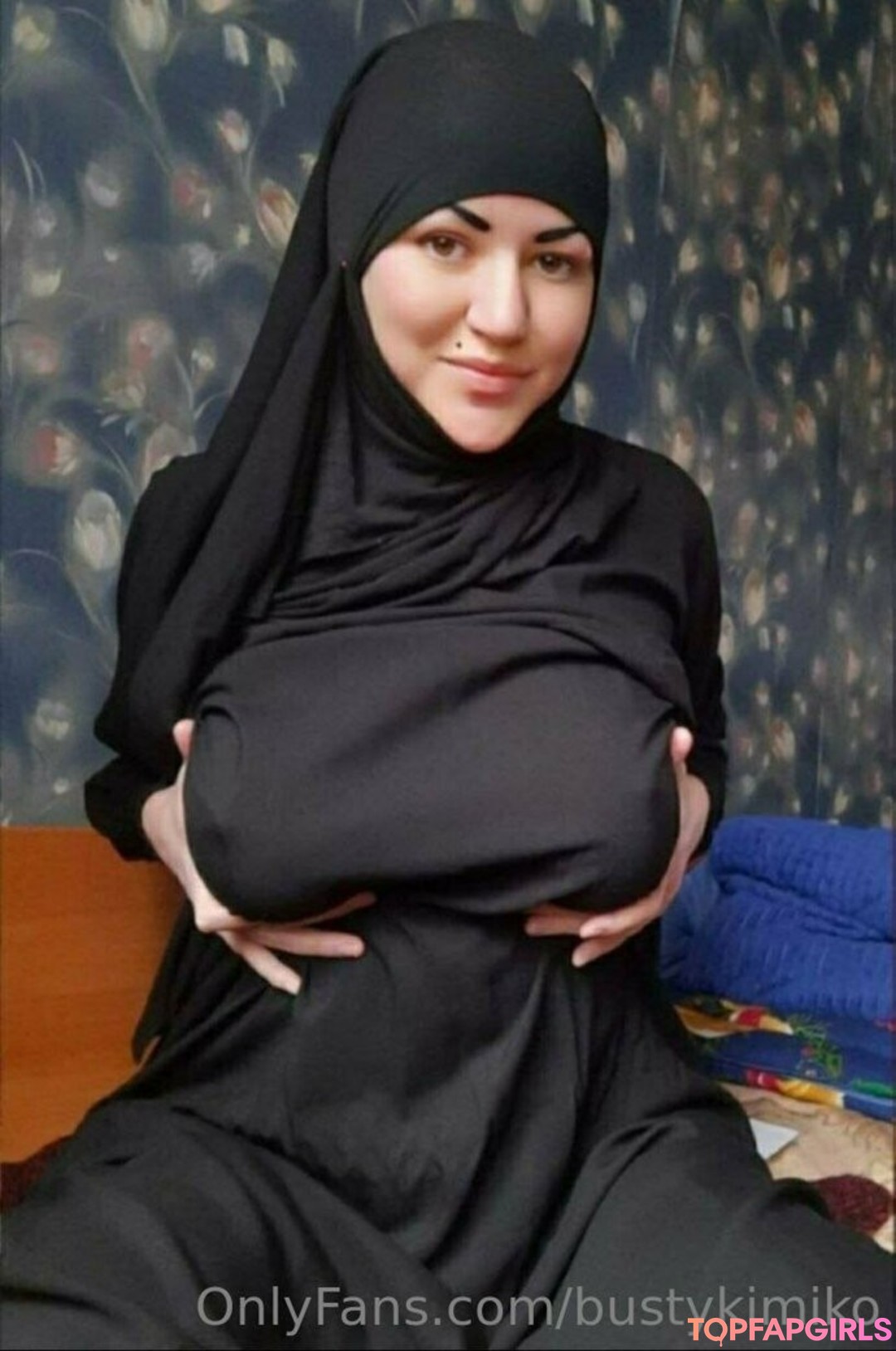 Foto desnuda filtrada de OnlyFans de Bustykimiko #30 Foto desnuda filtrada de OnlyFans de Bustykimiko #30