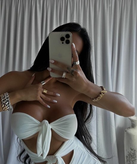 Foto desnuda filtrada de OnlyFans de Goldgypsy