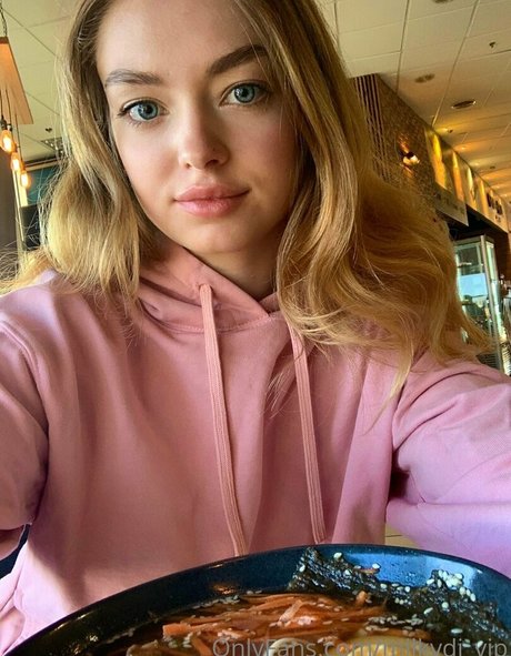 Foto desnuda filtrada de OnlyFans de Milkydivip