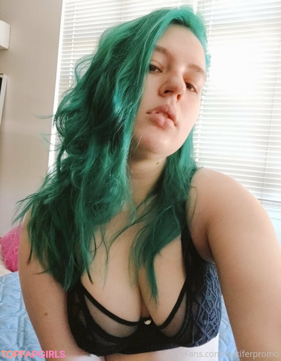 Foto desnuda filtrada de OnlyFans de Calciferpromo #33 Foto desnuda filtrada de OnlyFans de Calciferpromo #33