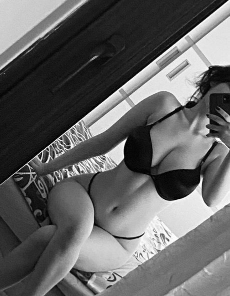Foto desnuda filtrada de OnlyFans de Cansucakal