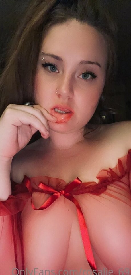 Foto desnuda filtrada de OnlyFans de Rosalie69