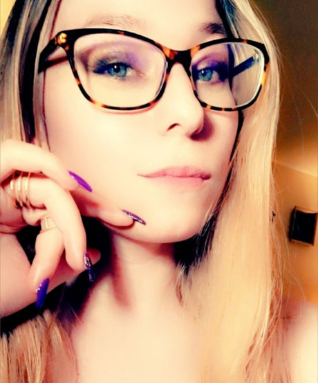 Foto desnuda filtrada de OnlyFans de Your Royal Majesty 
