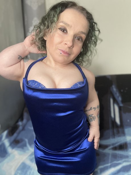 Midget Stripper Xxx Sassee Cassee Free