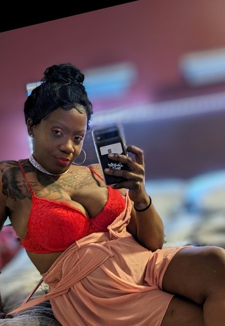 Foto desnuda filtrada de OnlyFans de Black And Aged To Perfection Ms Sasha