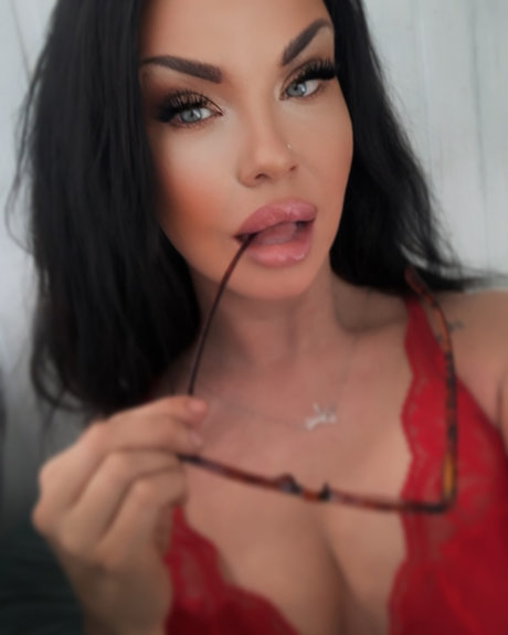 Foto desnuda filtrada de OnlyFans de Sariela