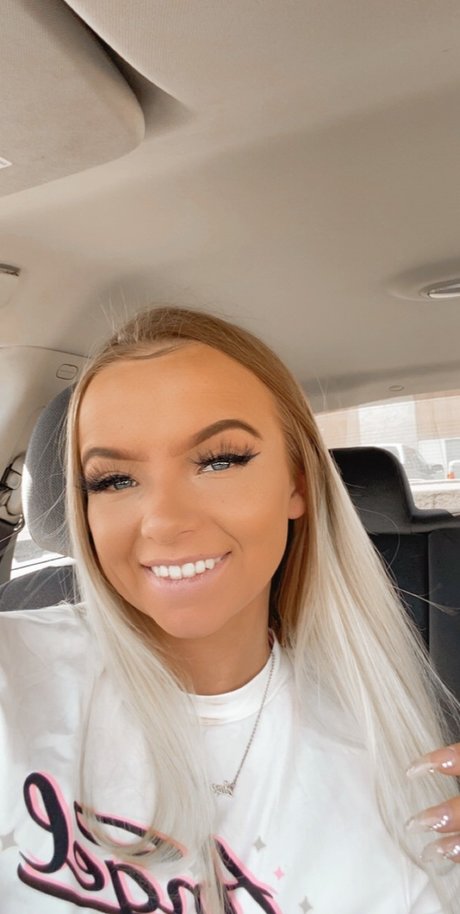 Foto desnuda filtrada de OnlyFans de Sara
