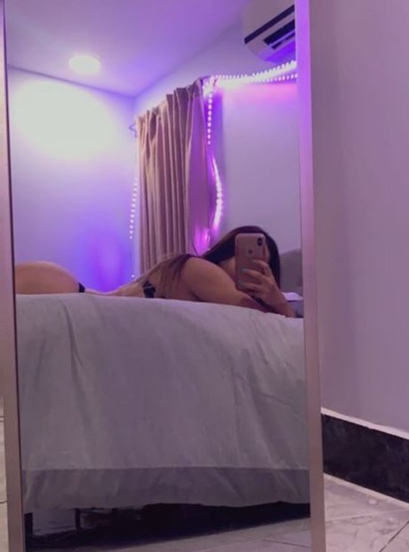 Foto desnuda filtrada de OnlyFans de Sarahi Montenegro