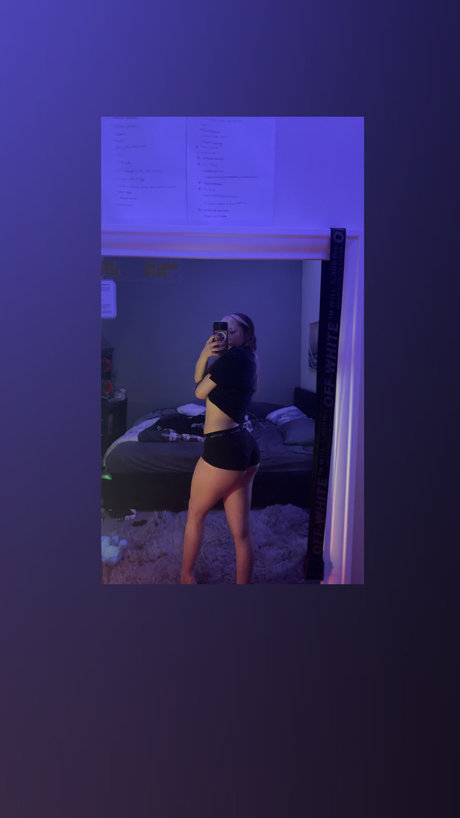 Foto desnuda filtrada de OnlyFans de Sarah Jane