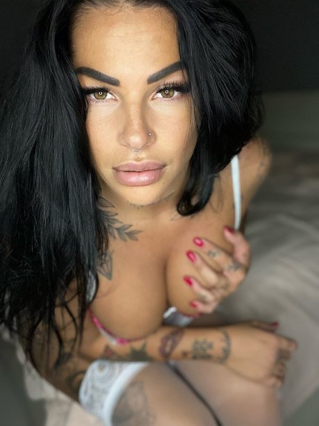 Foto desnuda filtrada de OnlyFans de Sara