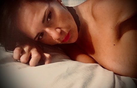 Foto desnuda filtrada de OnlyFans de Saraenglish