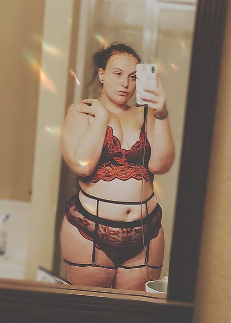 Foto desnuda filtrada de OnlyFans de Lola Margaret
