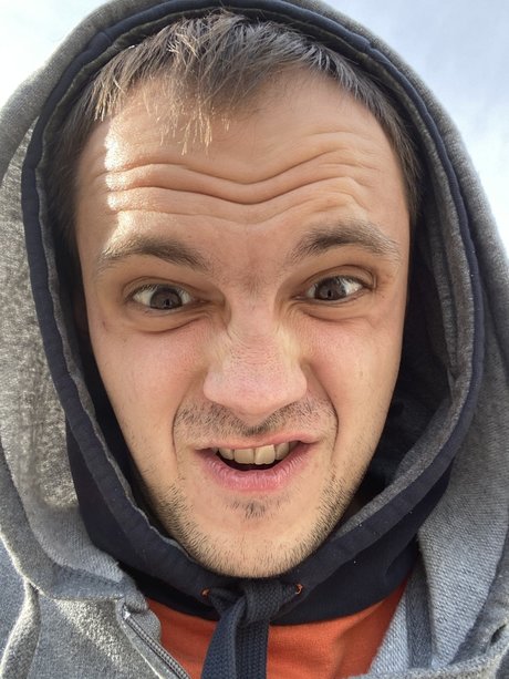 Foto desnuda filtrada de OnlyFans de Anton