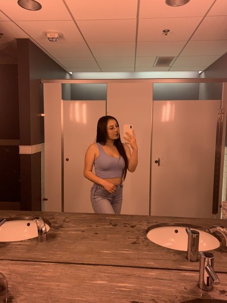 Foto desnuda filtrada de OnlyFans de Chelsey