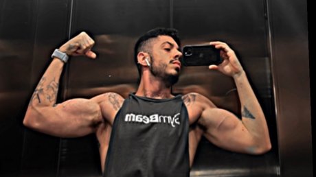Foto desnuda filtrada de OnlyFans de Samuel