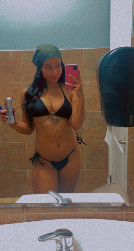 Foto desnuda filtrada de OnlyFans de Sugar