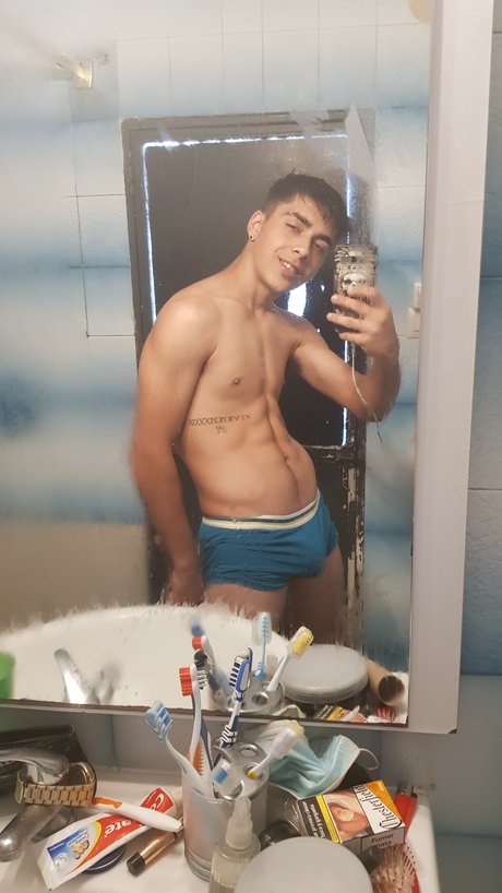 Foto desnuda filtrada de OnlyFans de Papssito2361