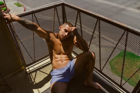 Foto desnuda filtrada de OnlyFans de Roger