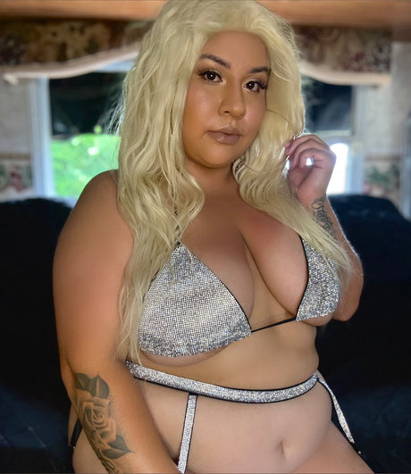 Foto desnuda filtrada de OnlyFans de Rose Goddess