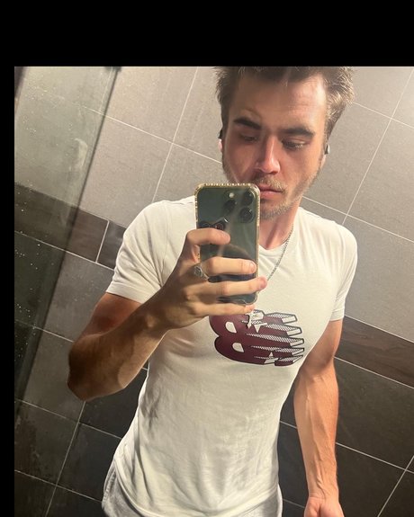 Foto desnuda filtrada de OnlyFans de Rory Van Dooren