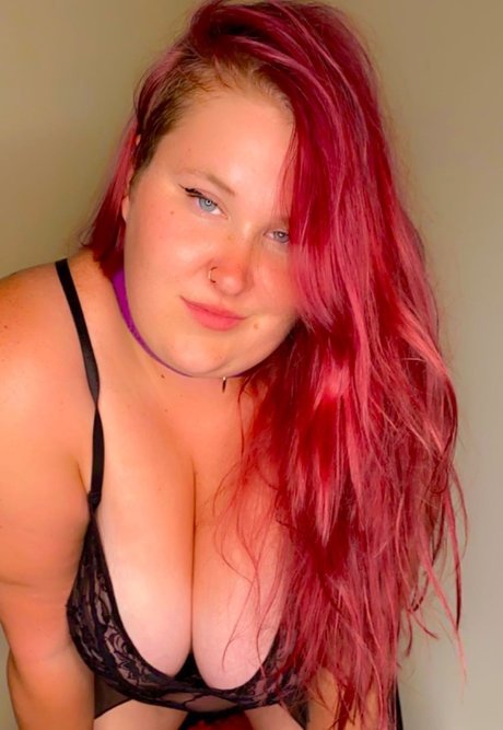 Scarlett44g