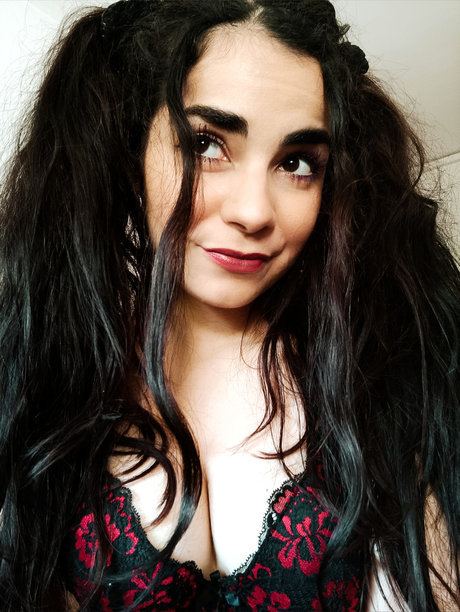 Leoncina Scarlet