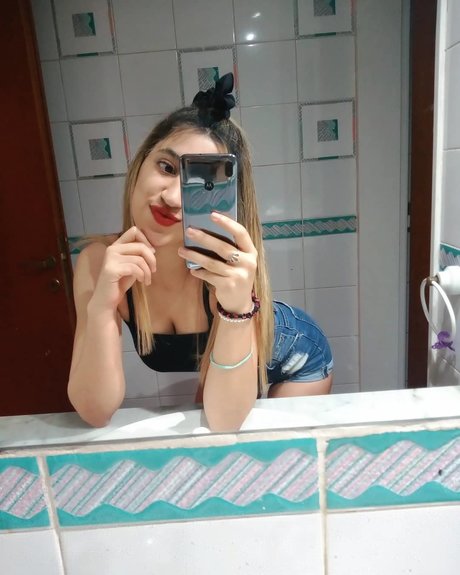 Camy12