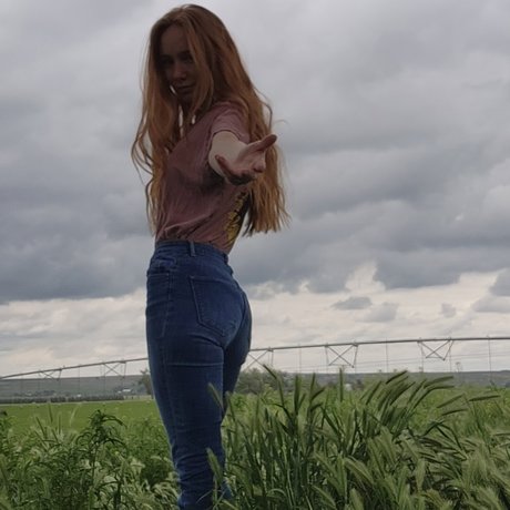 Foto desnuda filtrada de OnlyFans de Salem Rose A
