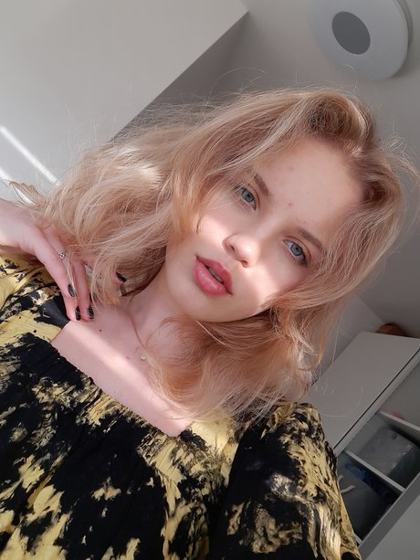 Foto desnuda filtrada de OnlyFans de Alexandra
