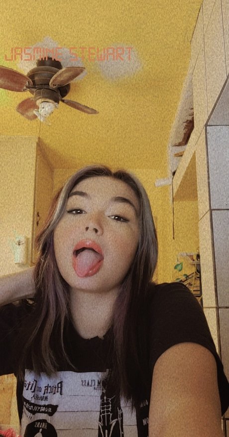 Foto desnuda filtrada de OnlyFans de Jasmine Stewart