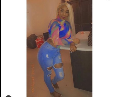 Eb0niita Babybee