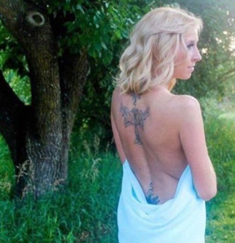 Foto desnuda filtrada de OnlyFans de Mila Moon