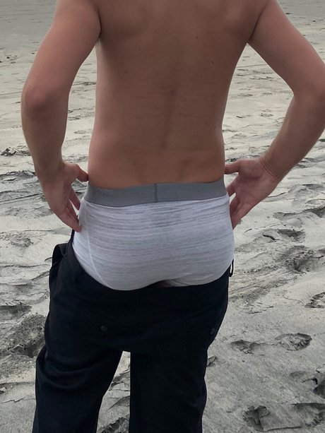 Foto desnuda filtrada de OnlyFans de Austin