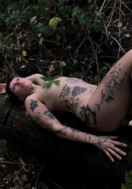Foto desnuda filtrada de OnlyFans de Lna C