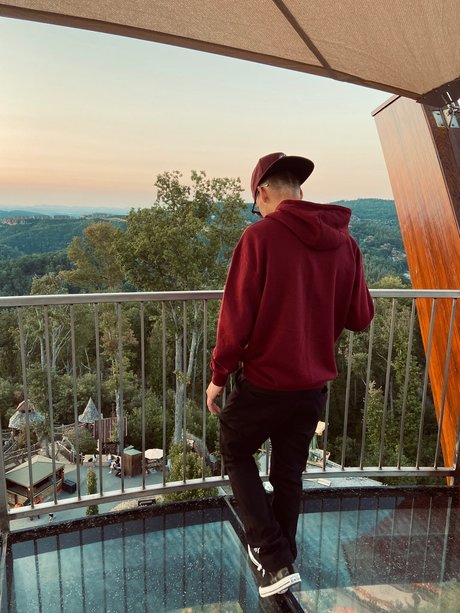 Foto desnuda filtrada de OnlyFans de Another Skinny Boy