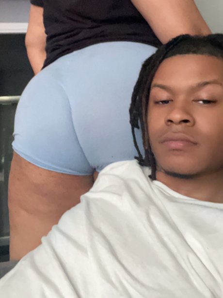 Foto desnuda filtrada de OnlyFans de Shescreammylo