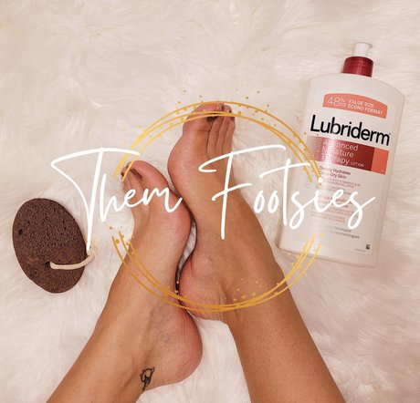 Foto desnuda filtrada de OnlyFans de Them Footsies