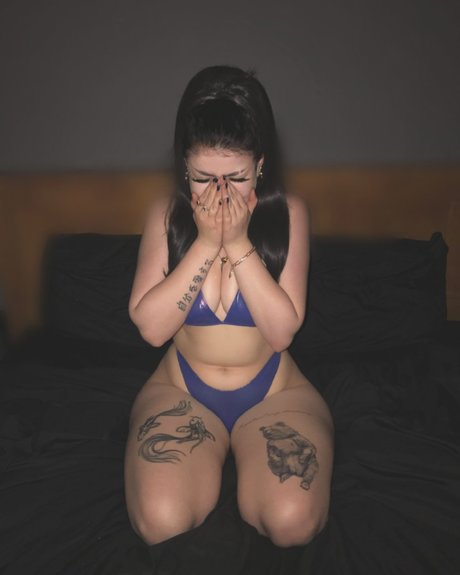 Foto desnuda filtrada de OnlyFans de Enya