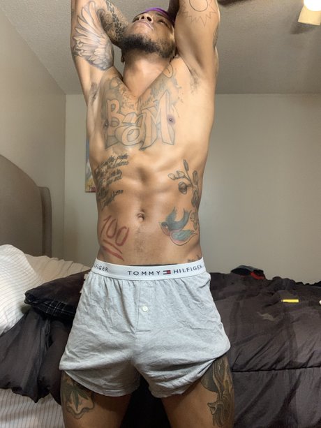 Foto desnuda filtrada de OnlyFans de Officialjusten