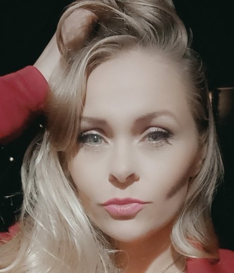 Foto desnuda filtrada de OnlyFans de Saragoddes