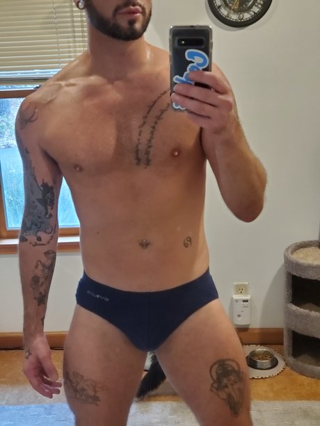 Foto desnuda filtrada de OnlyFans de Adam Jackson