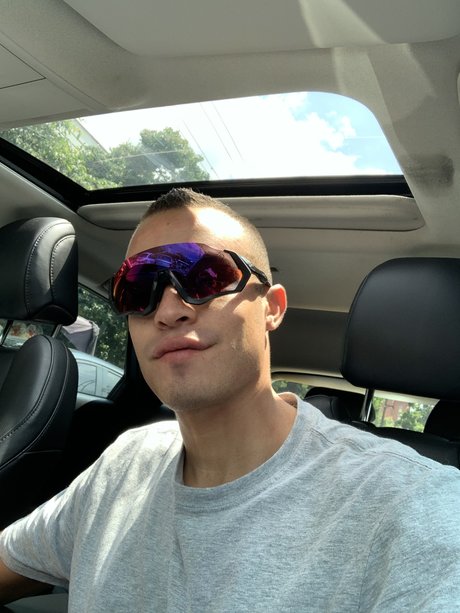 Foto desnuda filtrada de OnlyFans de Teo Baron