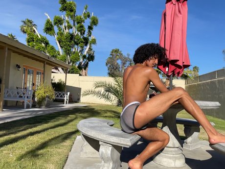 Foto desnuda filtrada de OnlyFans de Archer