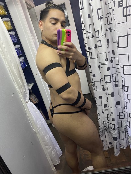 Foto desnuda filtrada de OnlyFans de Luis Kike