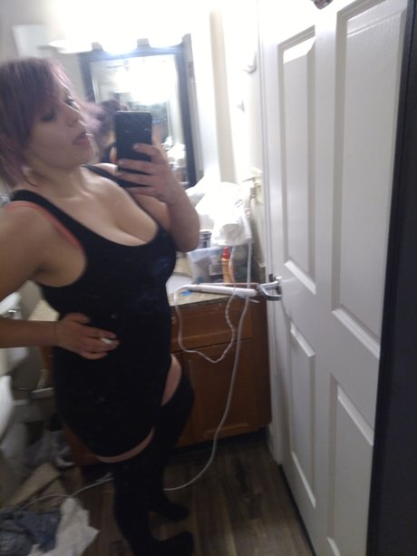 Foto desnuda filtrada de OnlyFans de Taylor S Lee